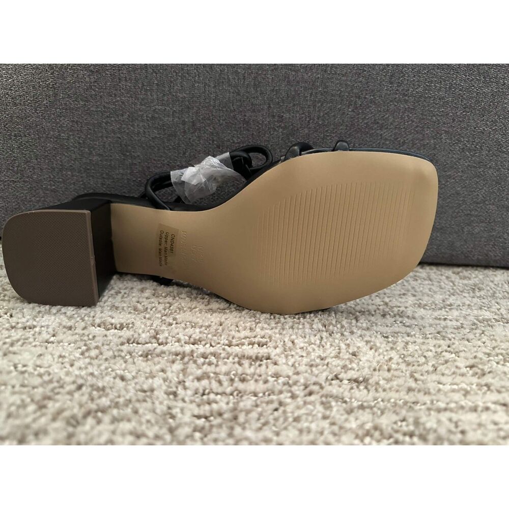 NWT PrettyLittleThing Black Wide Fit Square Toe Padded Low Block Heel US 7/UK 5 - Picture 7 of 8